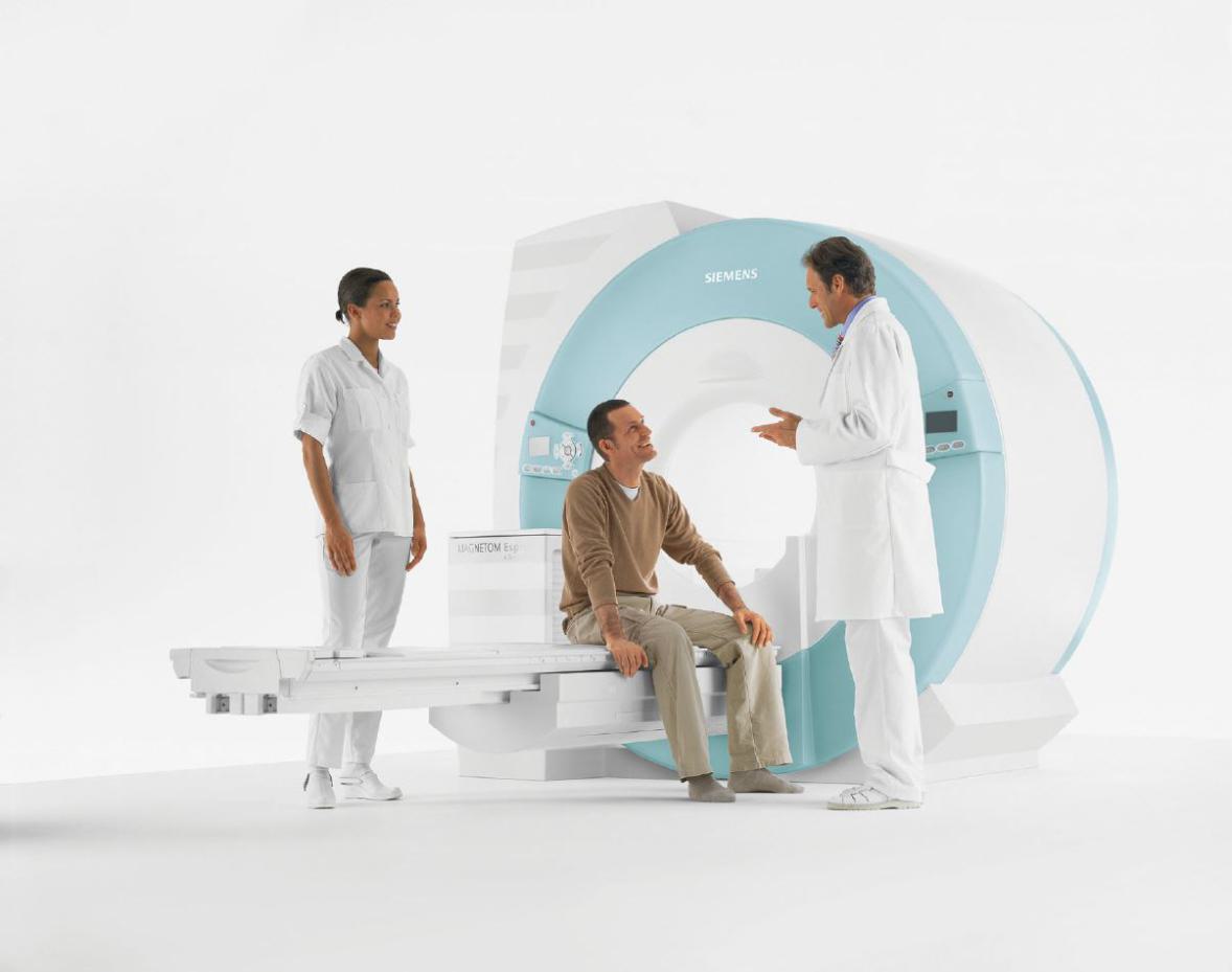 MRT Patient Arzt MTRA